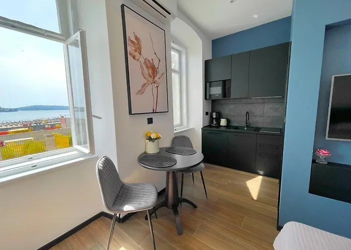 Apartmán Navis Pula